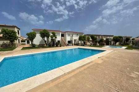 Forcat Apartamento Bajo Con Jardin Y Piscina Ciutadella  Exterior foto